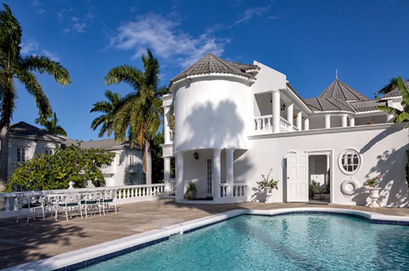 Five Bedroom Garden View Villa