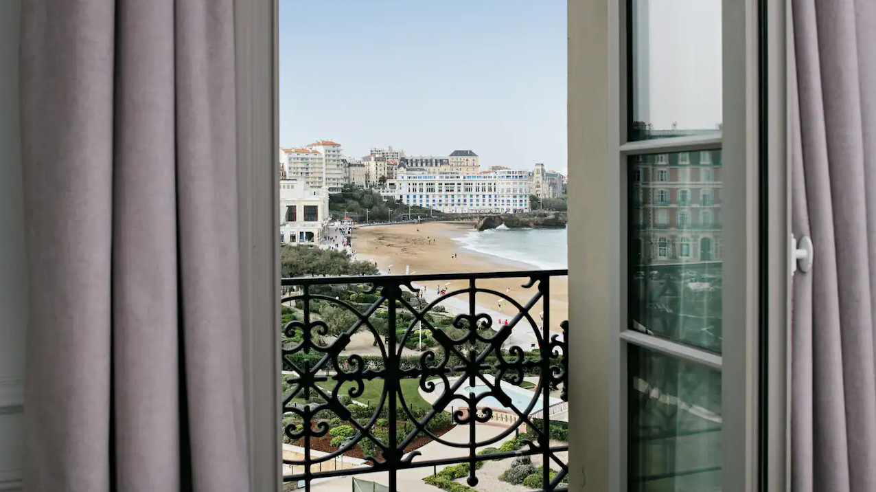 King Beach View Room