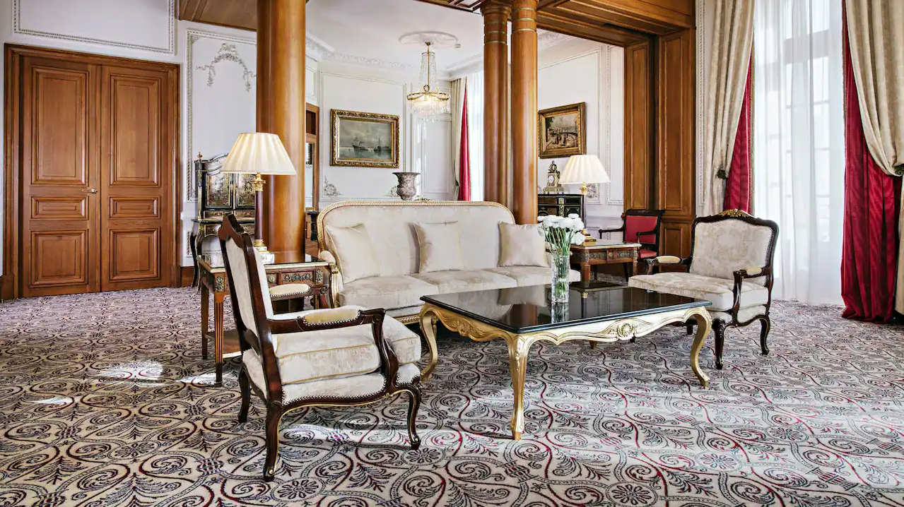 Royal Suite