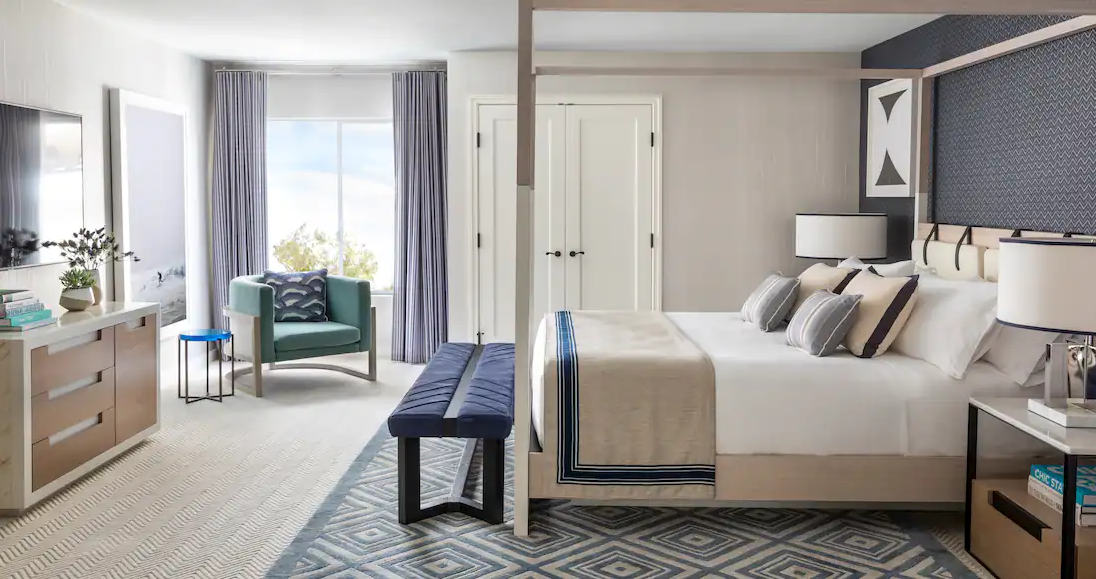 Oceana King Suite