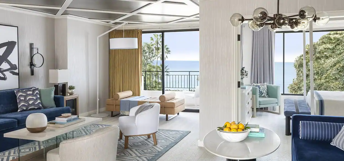 Penthouse Signature One Bedroom Oceanfront Suite