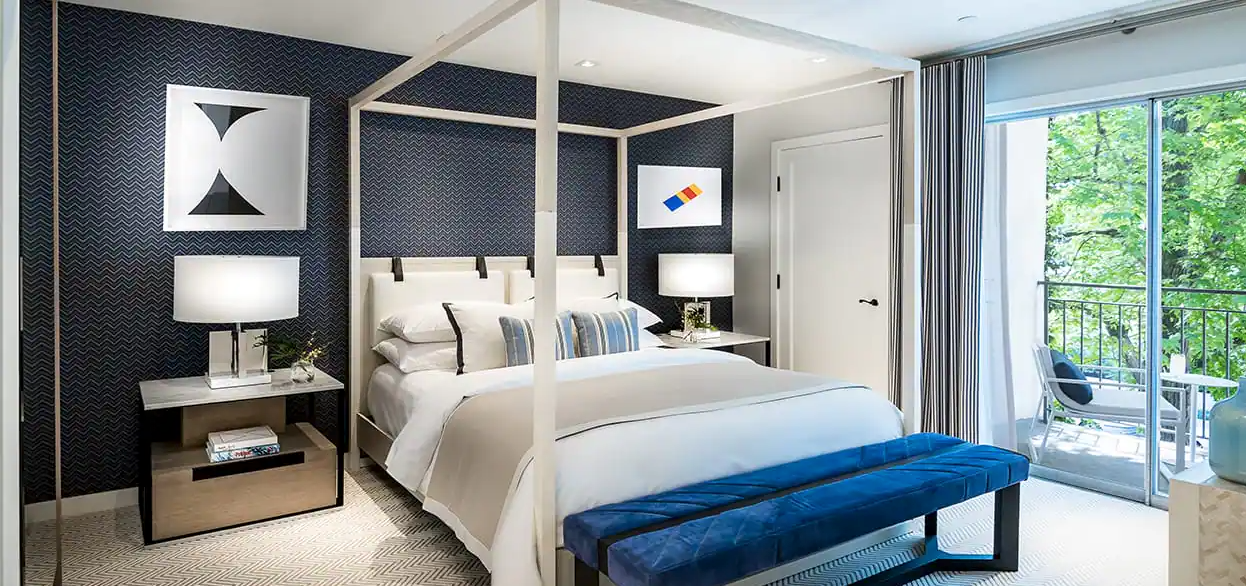 Penthouse Signature One Bedroom Oceanfront Suite