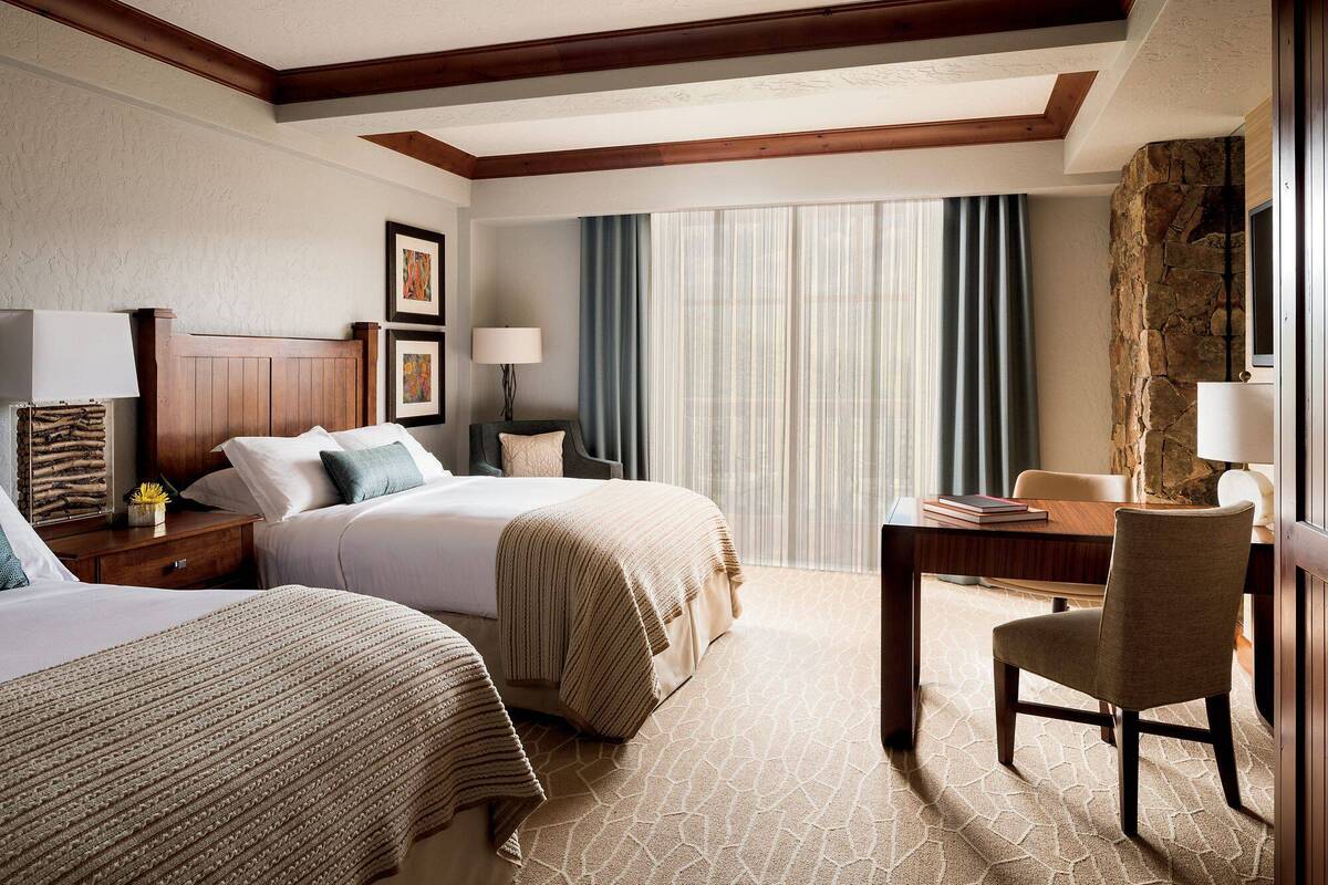 Club Level Two Queen Room