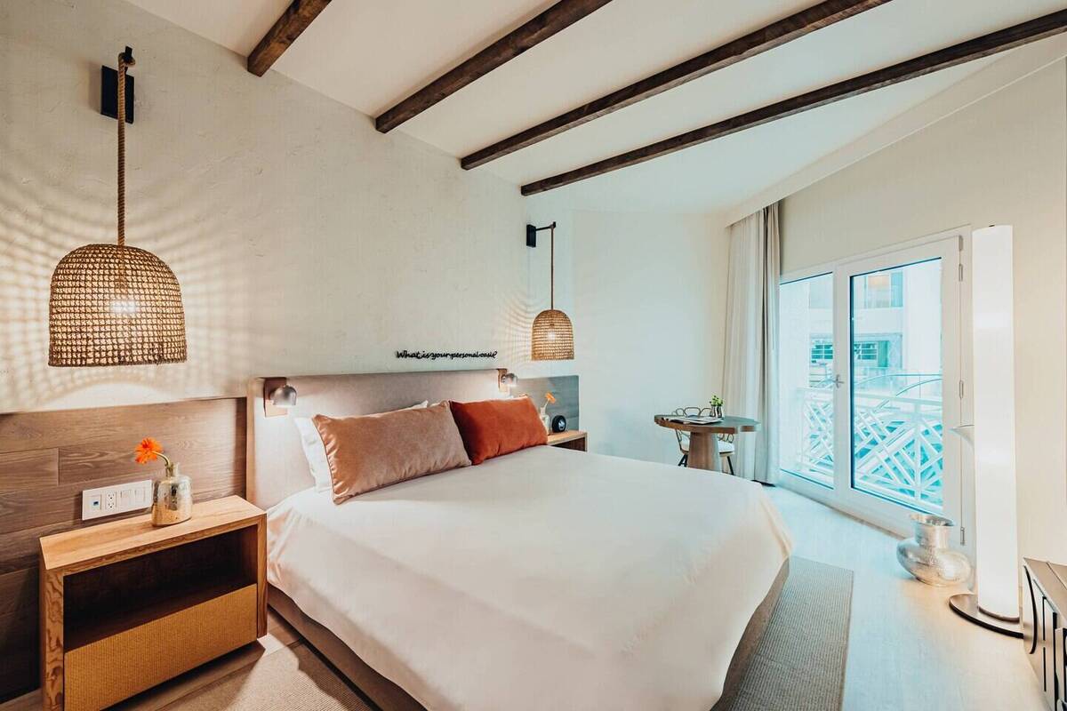 Resort King-Adults Only Room