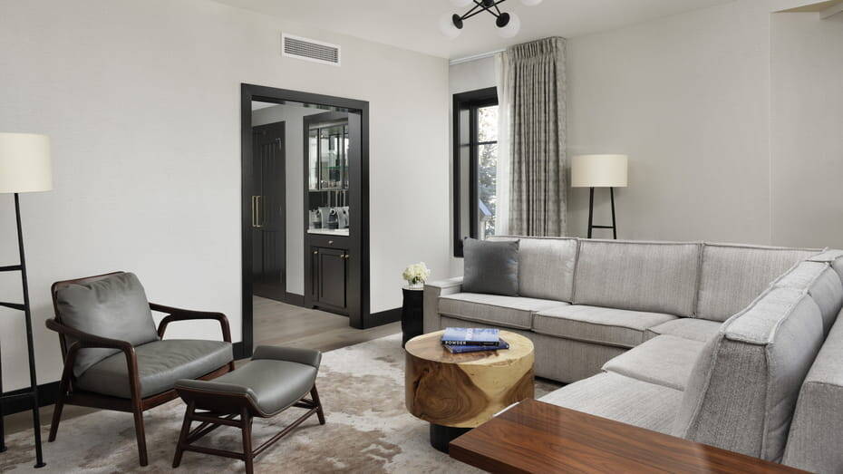 Premier Mountain View One Bedroom Suite