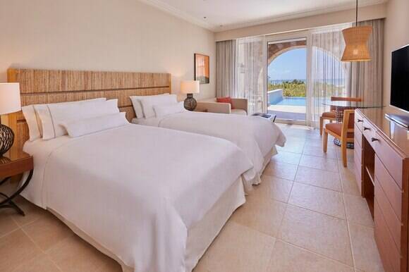 Premium Infinity Twin Room - Sea View