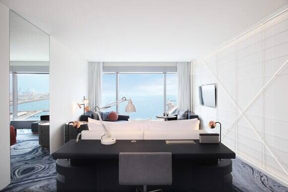 Premier Sky Guest Room King Marina View