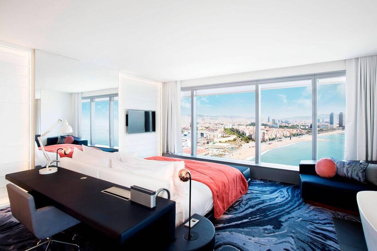 W Suite King Seafront Terrace