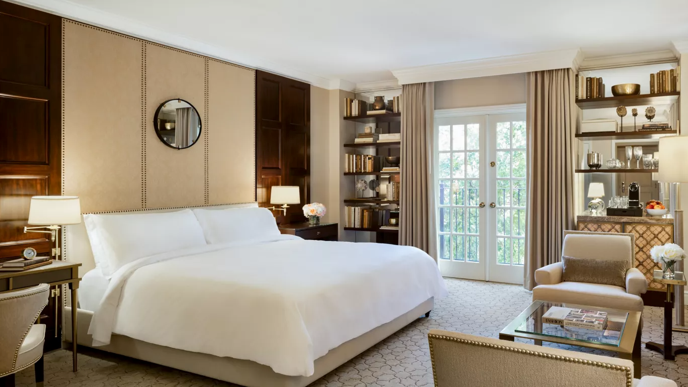 Premier Accessible King Room