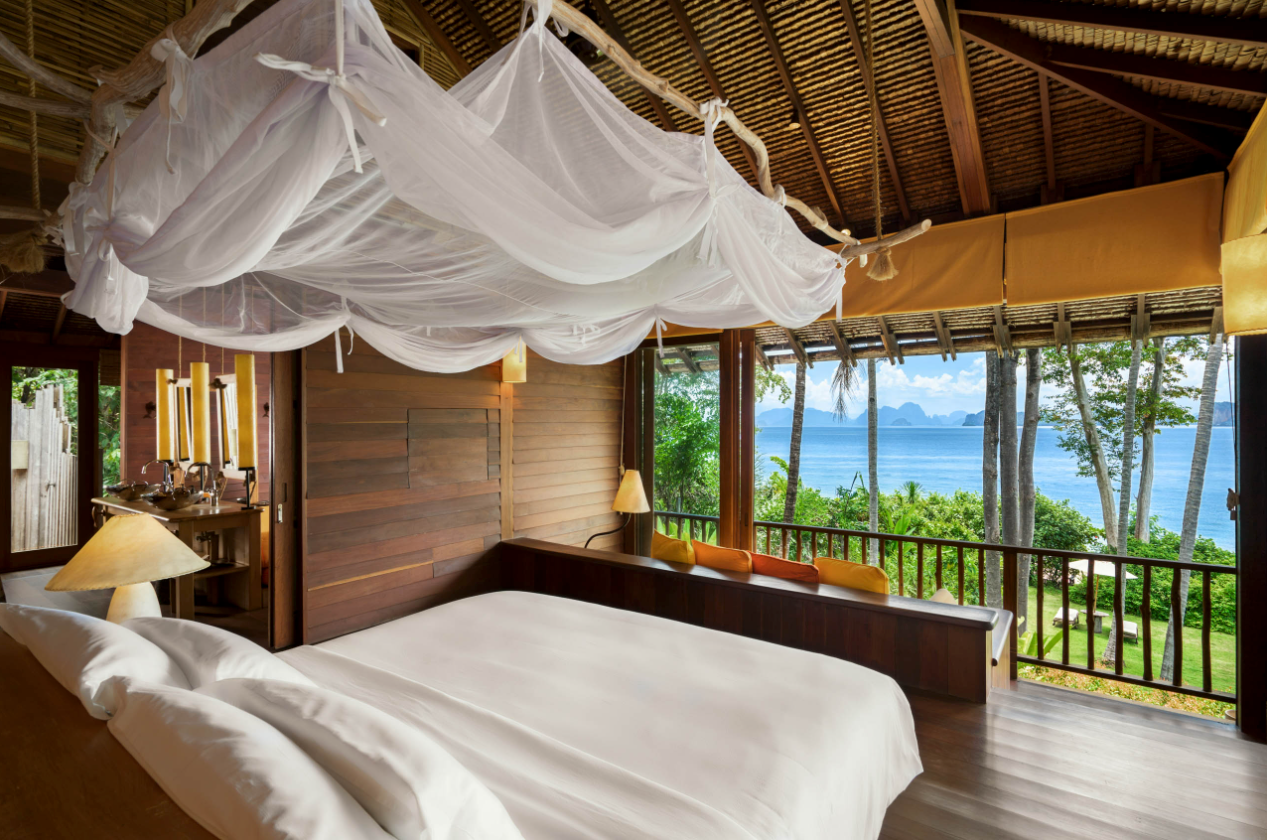 Beachfront Pool Villa