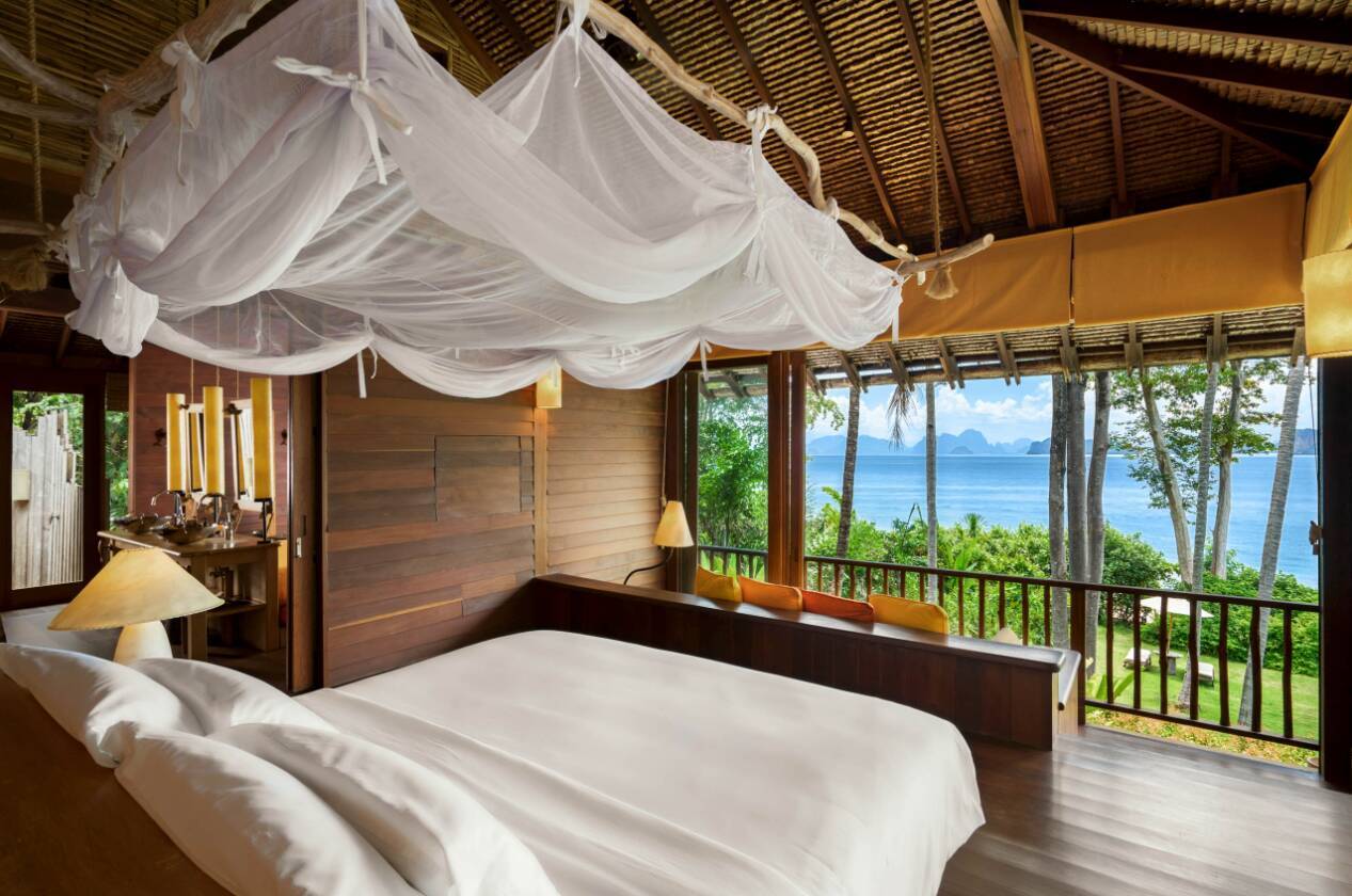 Beachfront Pool Villa