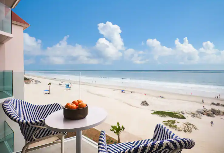 The Views Oceanfront Two Queen Room