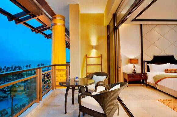 Premium Ocean King Room