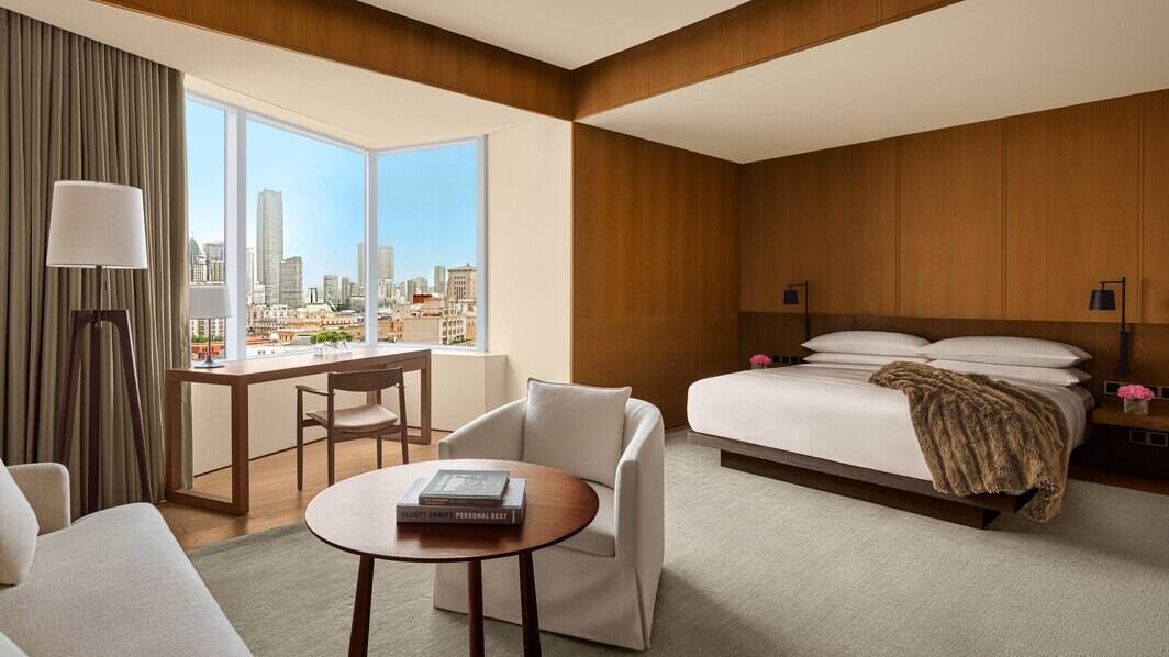 KING BUND VIEW GUEST ROOM