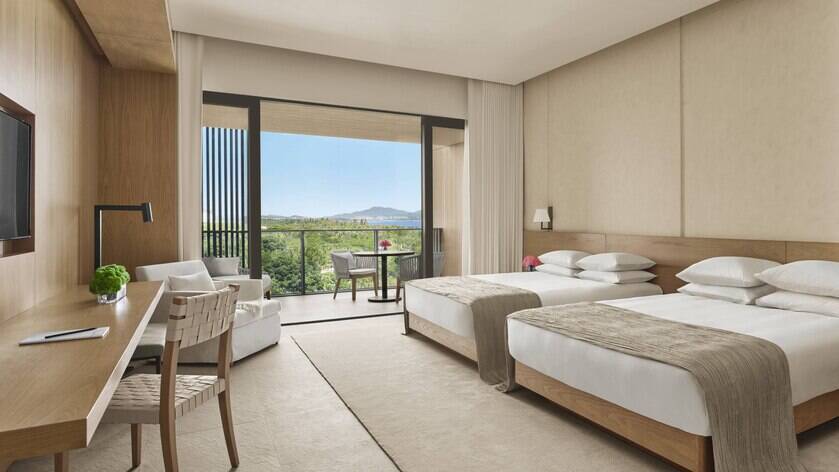Ocean View Two Double Room Balcony