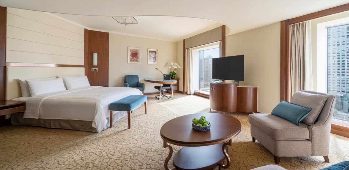 Horizon Premier King Room