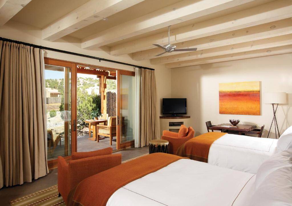 Deluxe Casita Two Double Beds