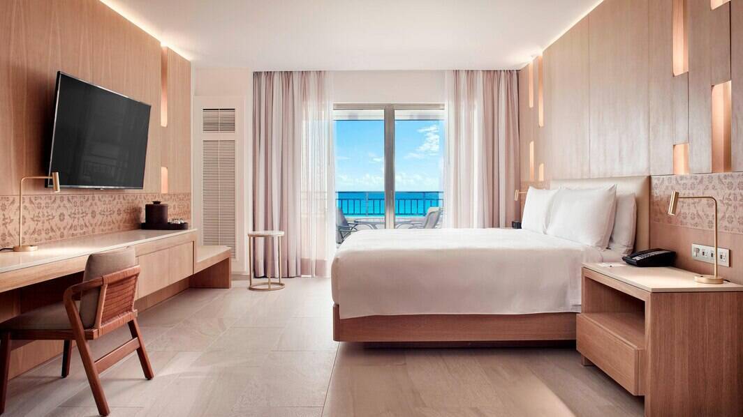 JW Luxury Junior Suite