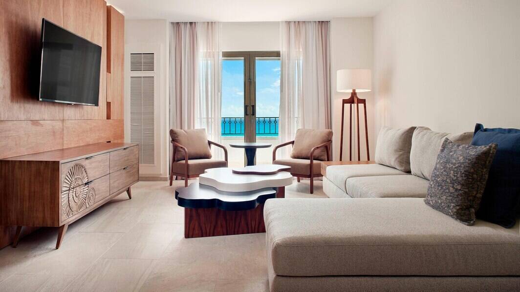Club 91 One Bedroom Suite