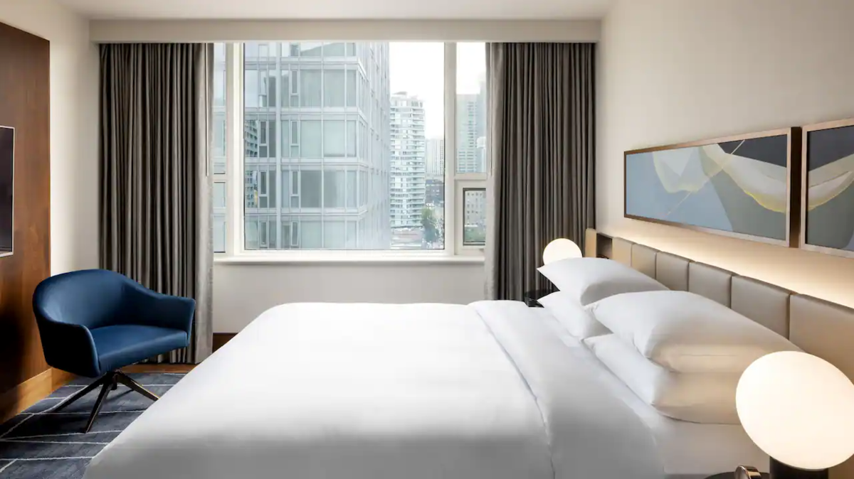 One Bedroom High Floor Suite