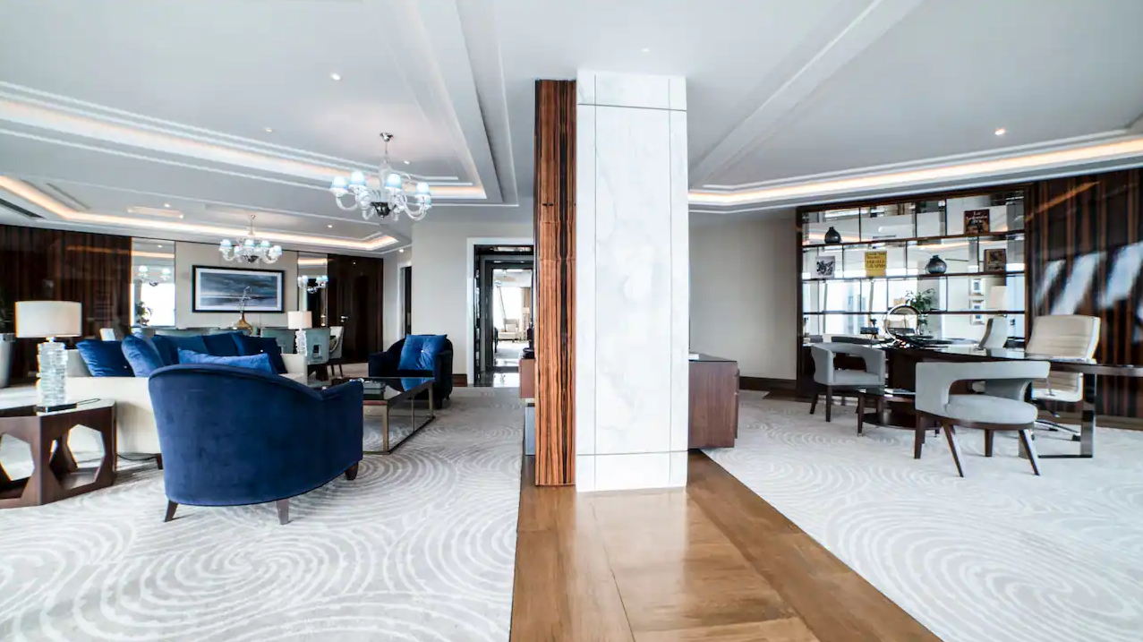 Diplomat Suite