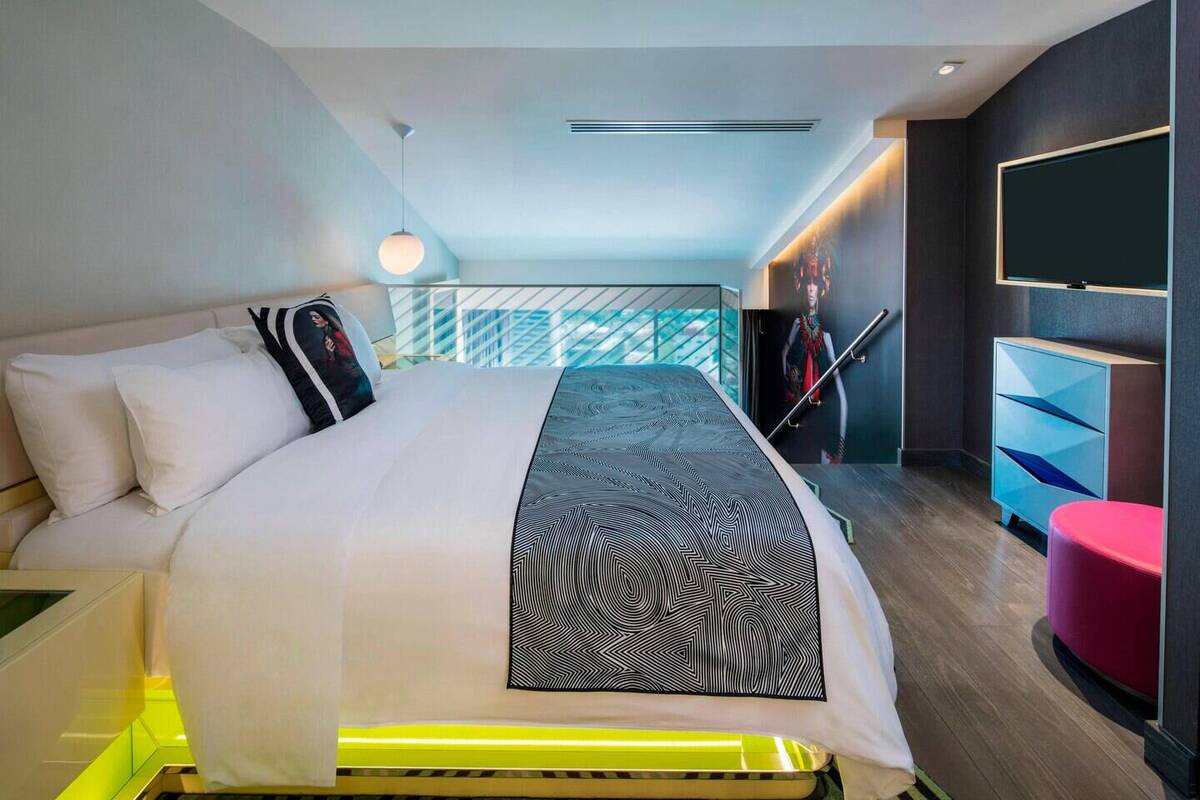 Penthouse Suite II