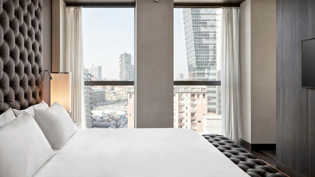 Premium Suite