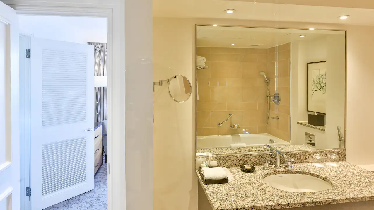 Regency Suite Balcony