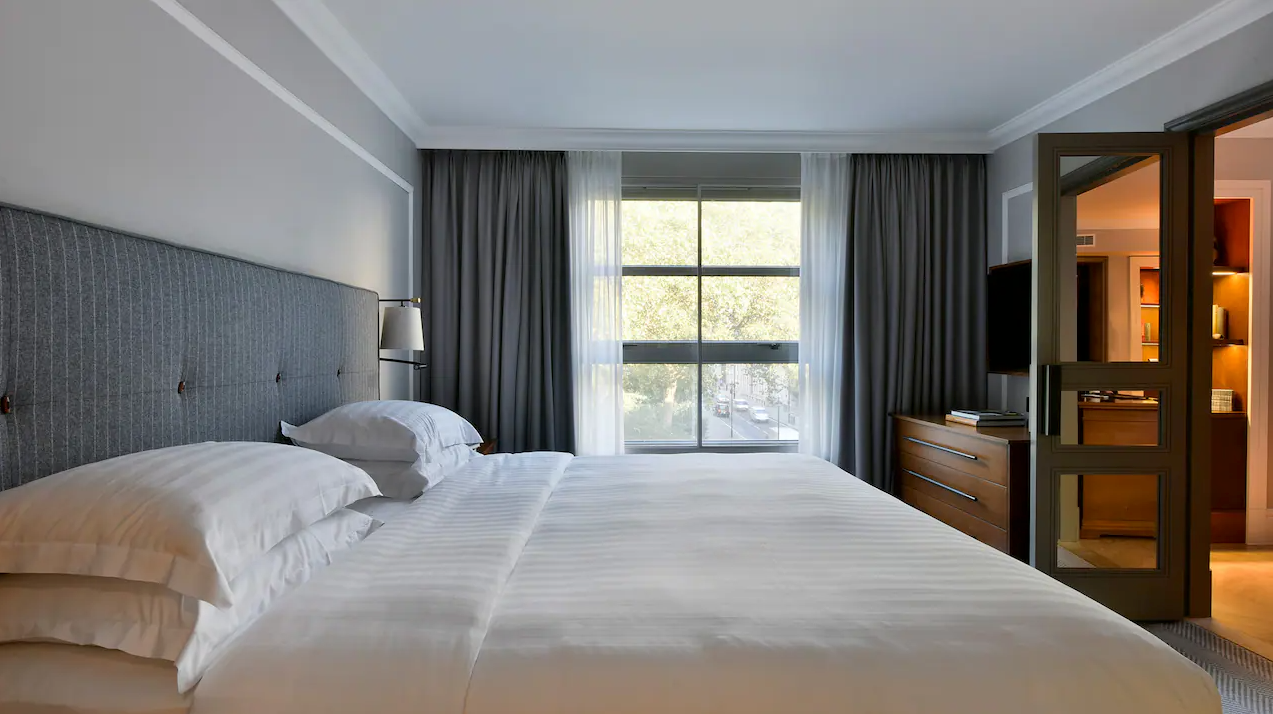 Regency Executive Suite