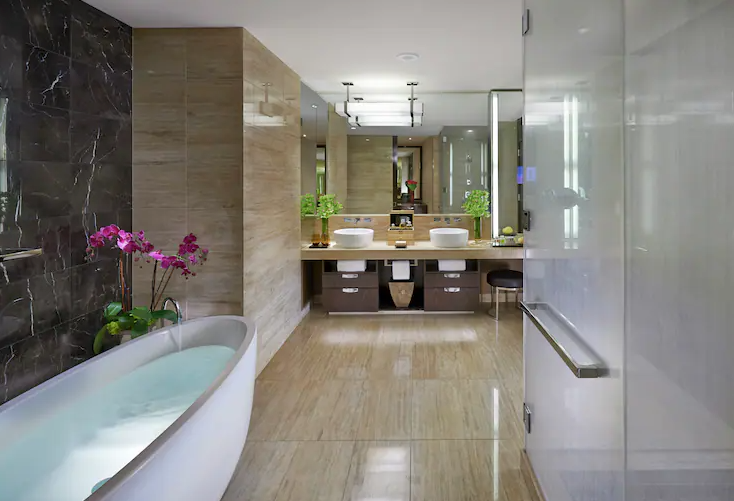 Junior Suite with Hearing/Mobility Access