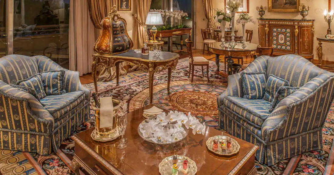 Napoleon Suite