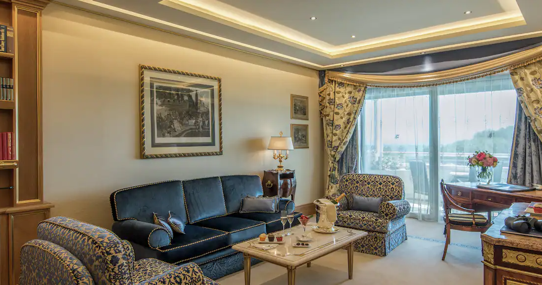 Superior Suite with Park and Pool View