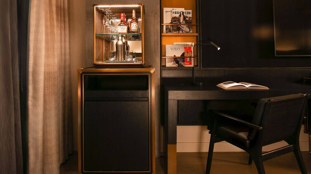Deluxe Two Queen Room