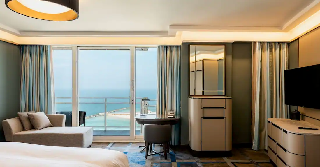 King Studio Vista Premium Room with Sea View 