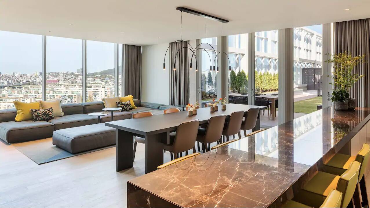 Gangnam King Penthouse Suite