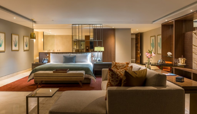 GRAND CLASS CORNER SUITE