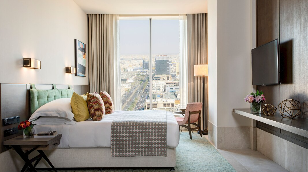 Junior King Suite