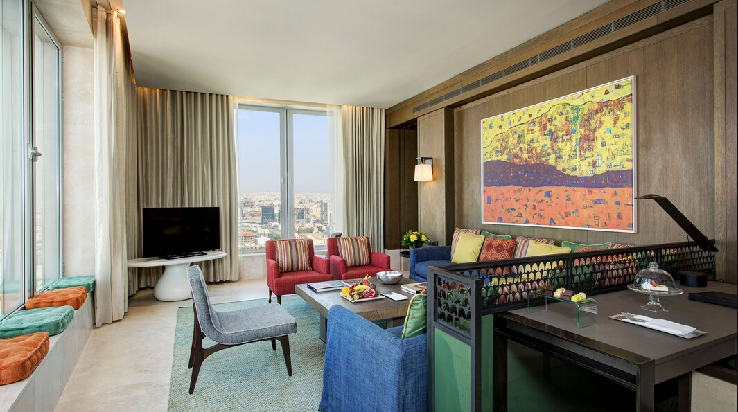 Panoramic King Suite