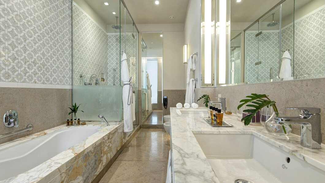 Panoramic King Suite