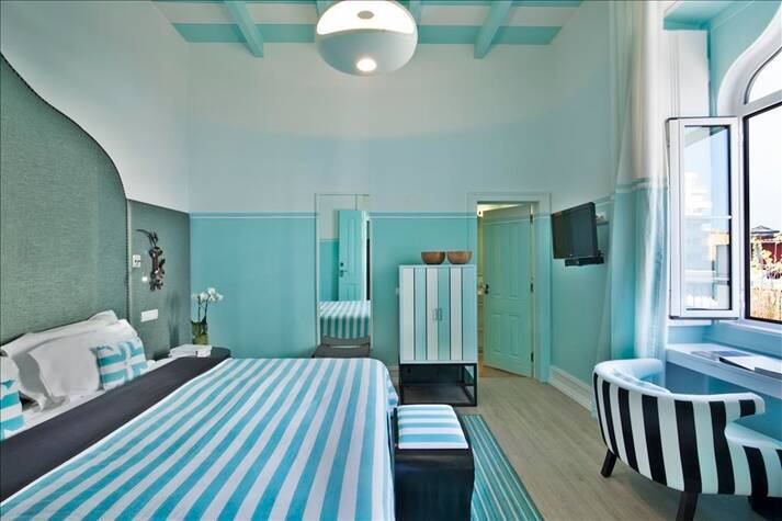 Classic Room