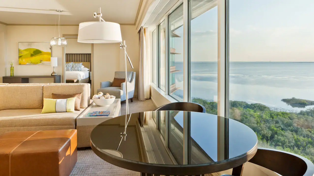 Bay View Luxury Suite