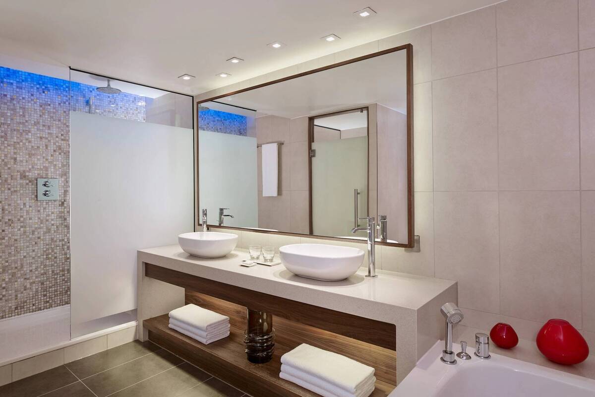 Edinburgh Grand Suite