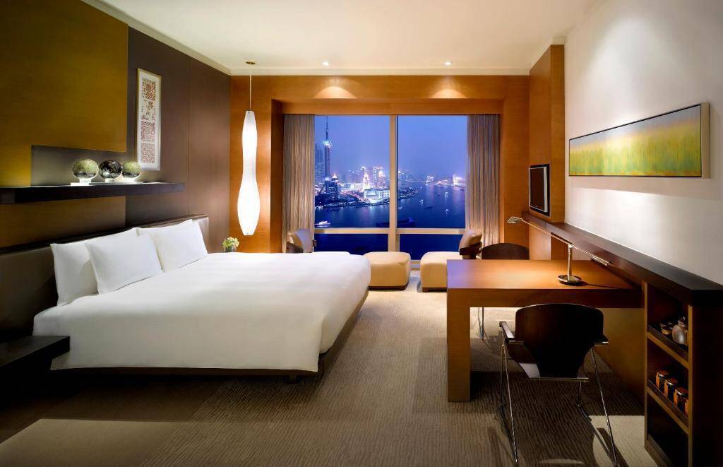 River View King