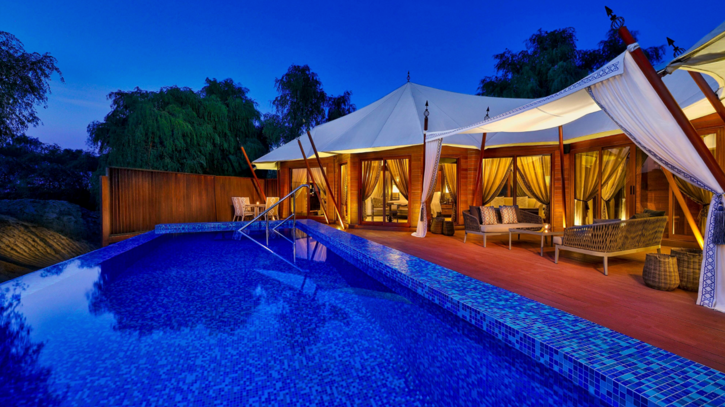 Al Sarab Desert View Pool King Villa, Private Pool, Sofa Bed