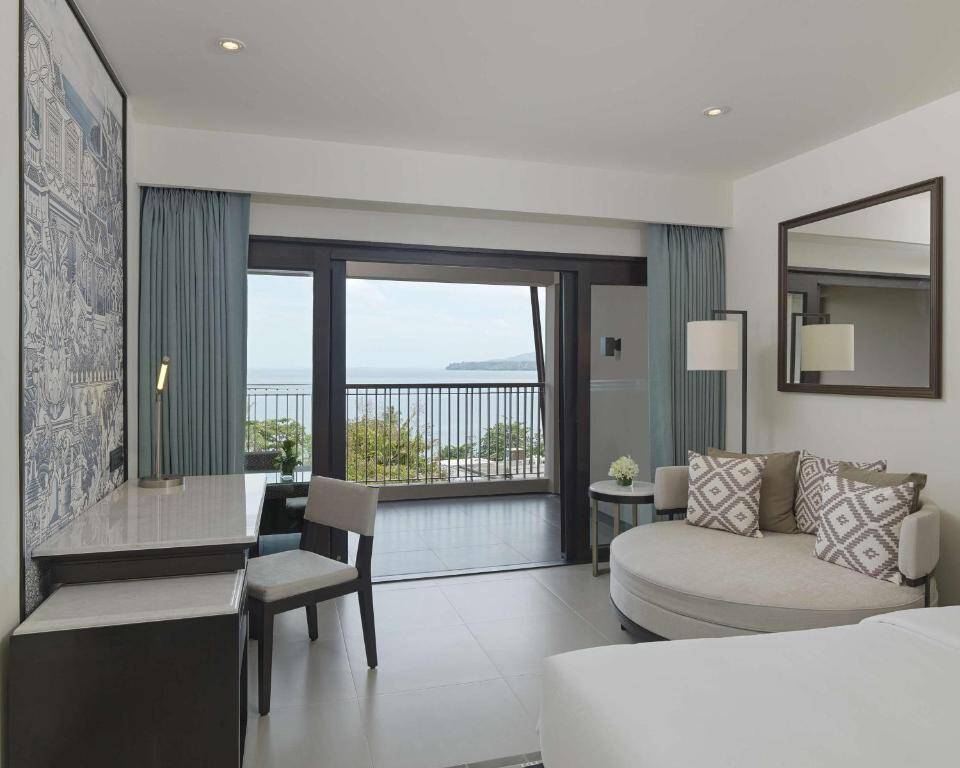 Twin Beds with Ocean View