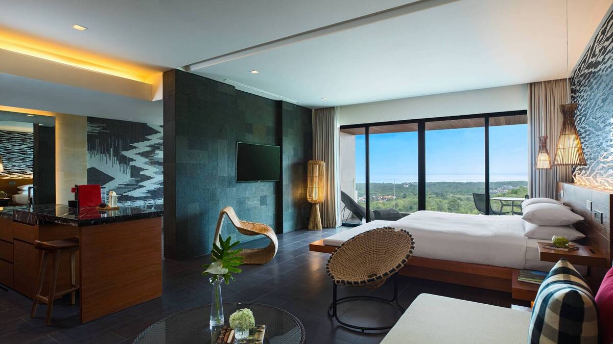 Larger Suite King Garden View Balcony