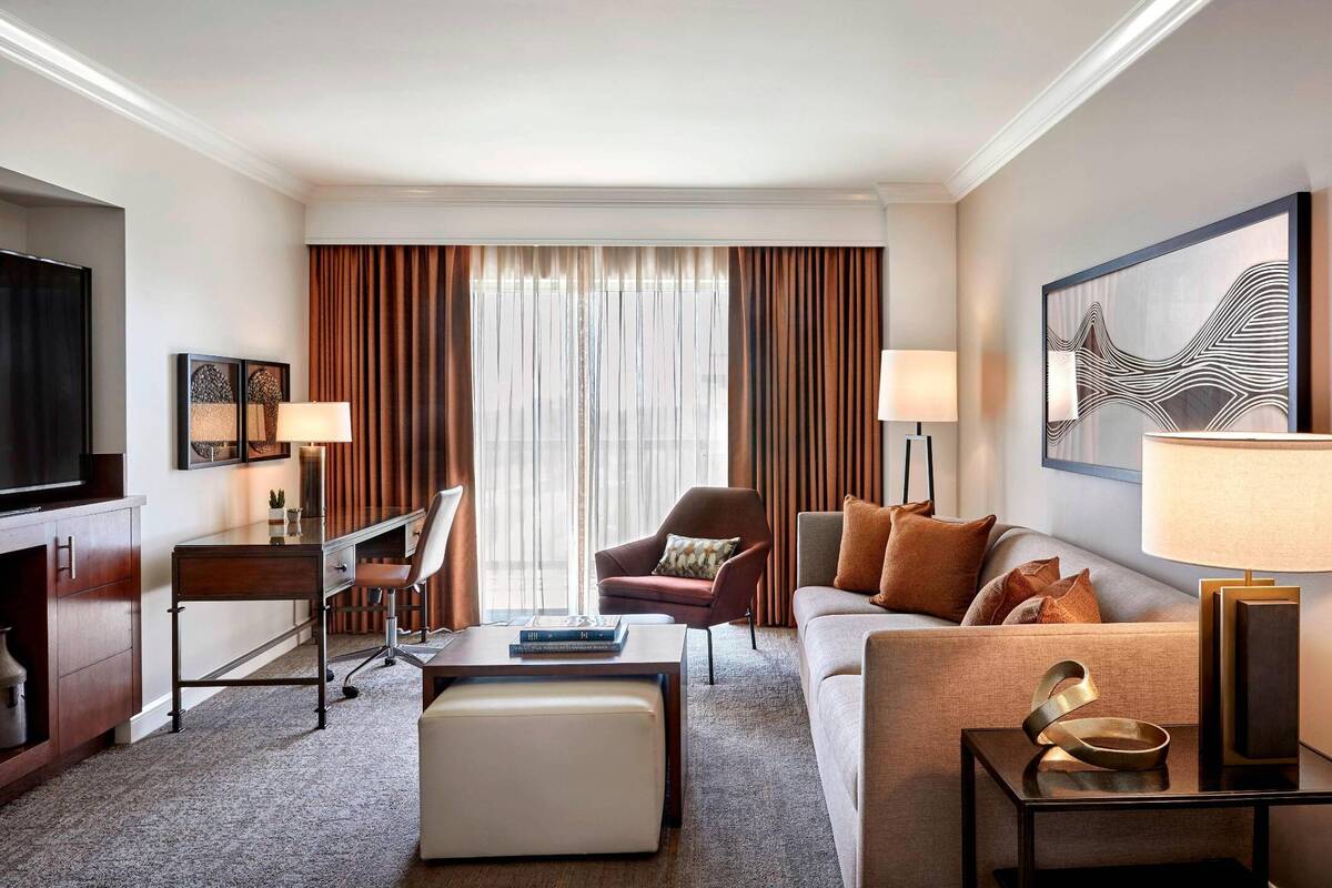 Executive Suite King Walk-out Balcony