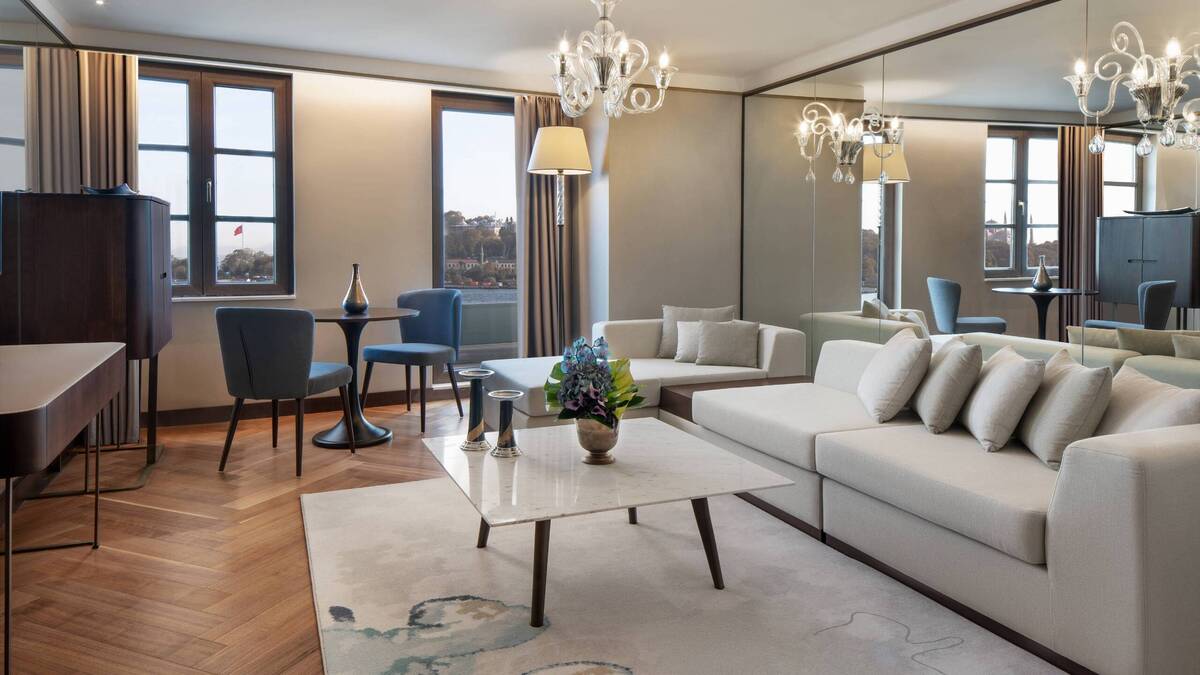 One Bedroom Larger Suite King Bosphorus view