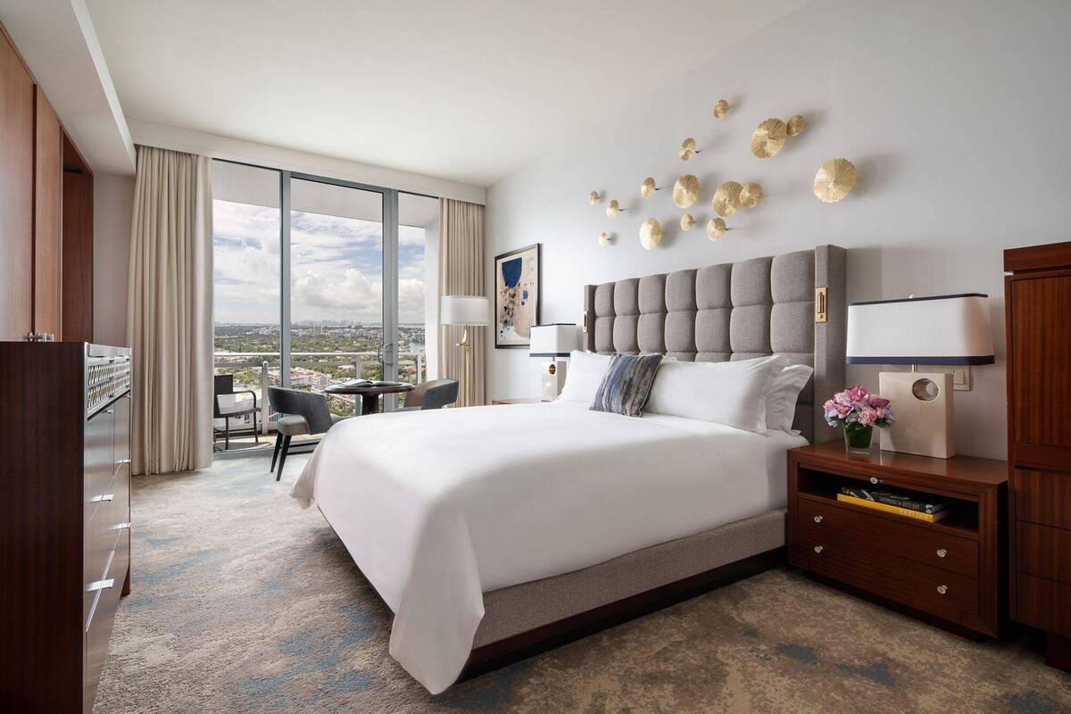 Ocean View One Bedroom Suite 