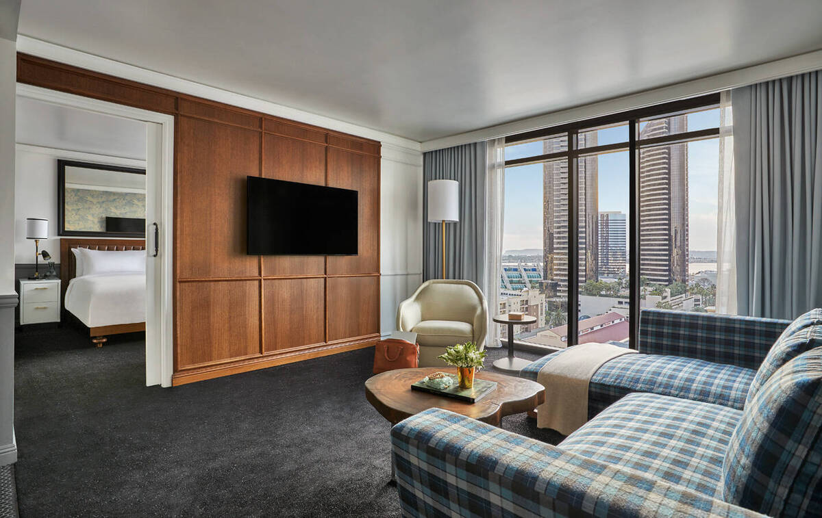DELUXE CITY VIEW ONE BEDROOM SUITE